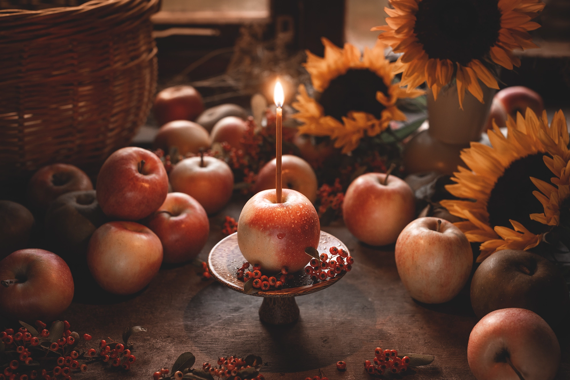 Tło do fotografii kulinarnej i produktowej. Przykładowa stylizacja na tle winylowym. Winylowe tło do fotografii, zwijane, trwałe, drukowane. Wzór drewniany