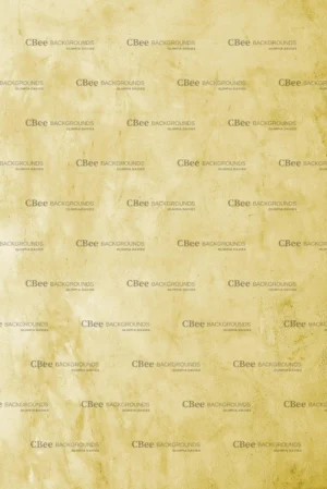 Tło fotograficzne Dappled – ciepła, fakturowana powierzchnia w odcieniach bladego złota, kremowej żółci i zgaszonej oliwki, z organicznymi smugami ciepłego khaki i delikatnym, jedwabistym połyskiem przypominającym słomkowy splot letniego kapelusza w popołudniowym słońcu. Idealne do fotografii kulinarnej miodów, olejów, cytrusów i jasnych kompozycji flat lay, a także do sesji produktowej i kosmetycznej w stylu natural glow i organic luxury.